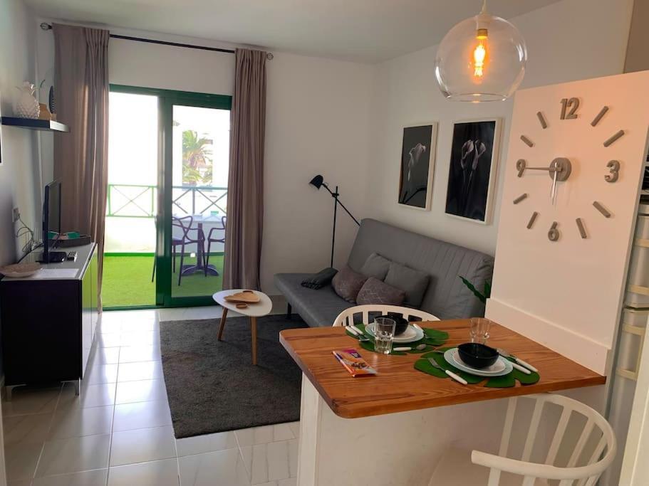 Coqueto Apartamento Zua Con Piscina Costa Teguise Extérieur photo