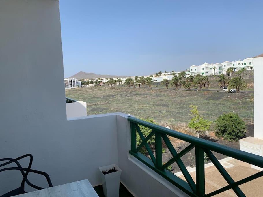 Coqueto Apartamento Zua Con Piscina Costa Teguise Extérieur photo