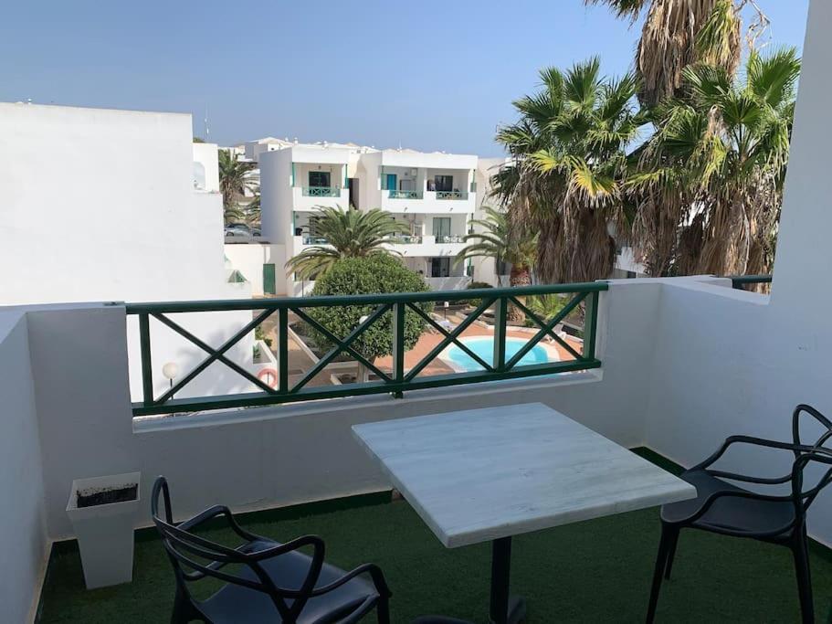 Coqueto Apartamento Zua Con Piscina Costa Teguise Extérieur photo